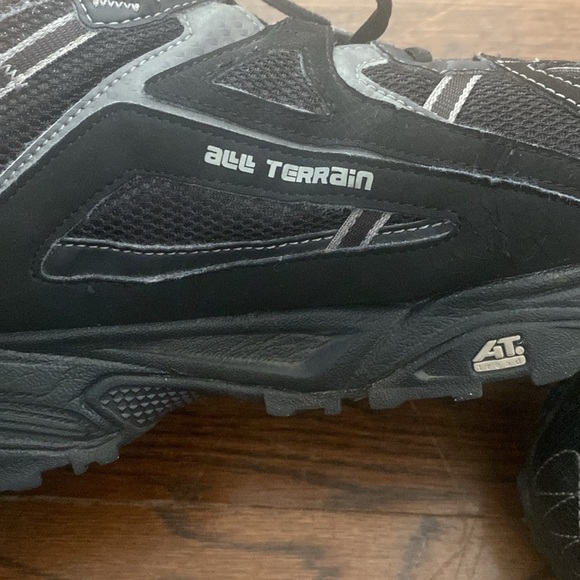 New Balance 411 All Terrain - Picture 2 of 4